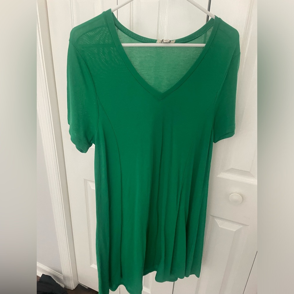Women’s green Tshirt dress